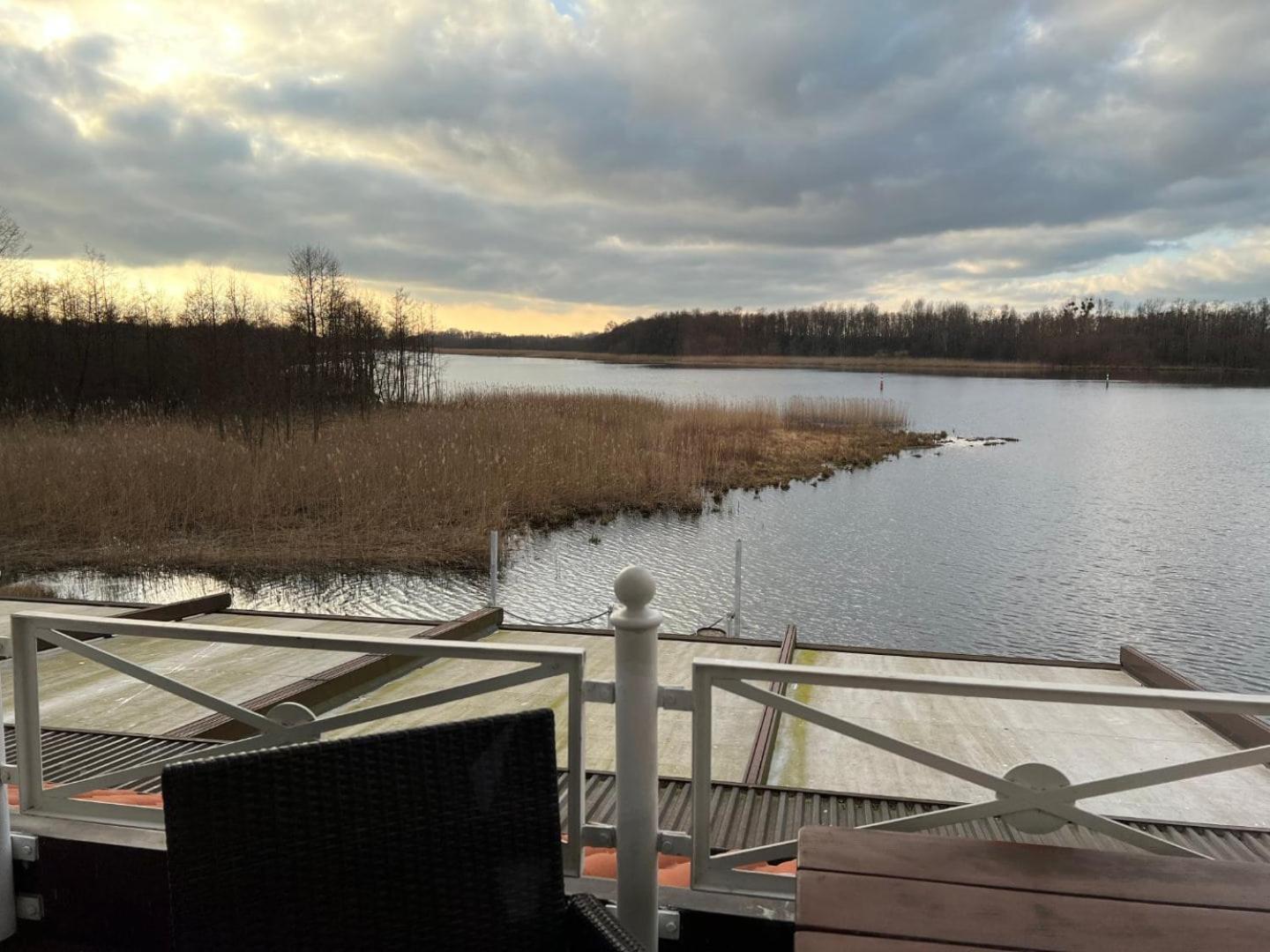 Seelodge Kremmen Bagian luar foto