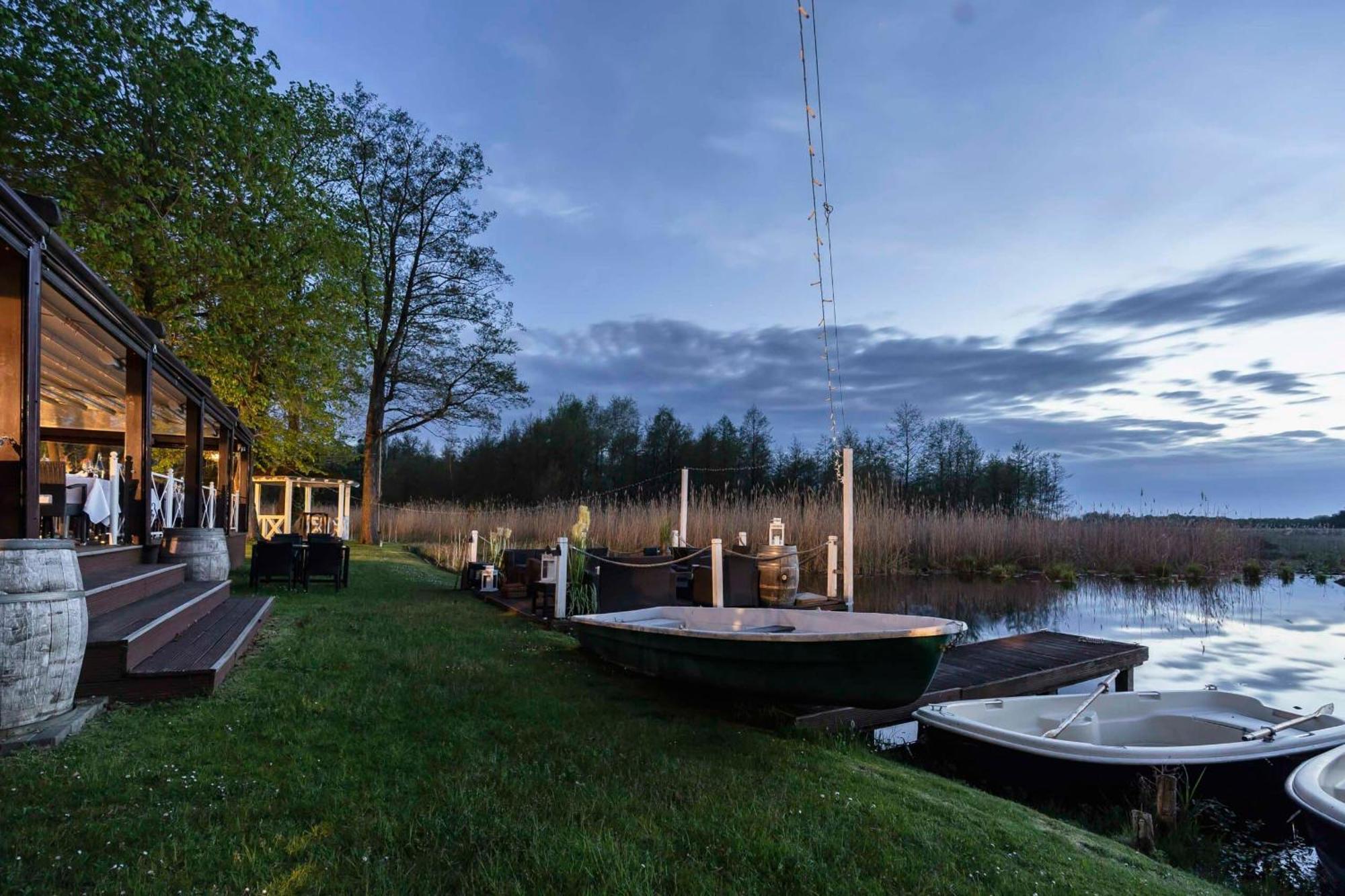 Seelodge Kremmen Bagian luar foto